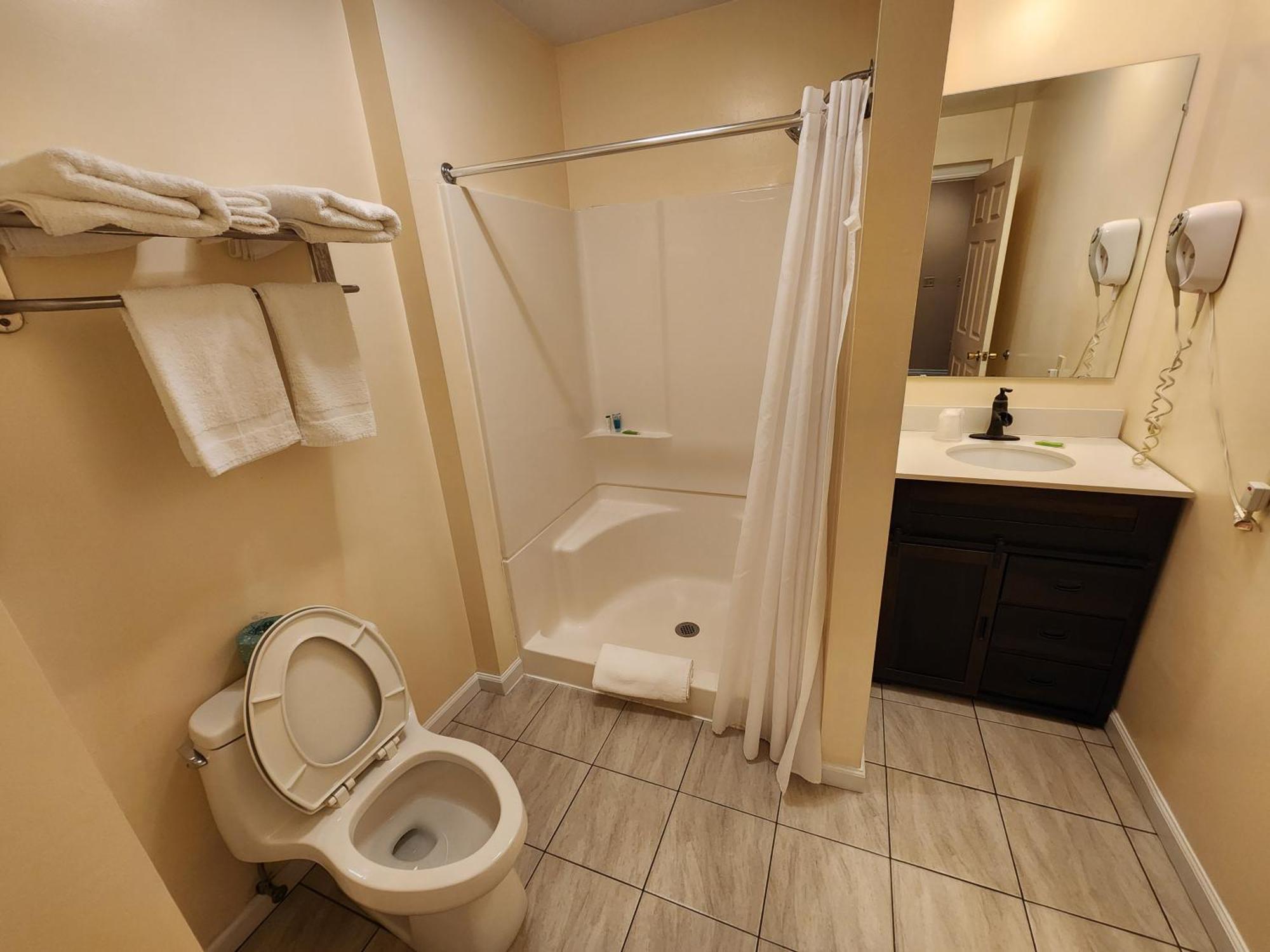Jefferson Hills Motel Clairton Room photo