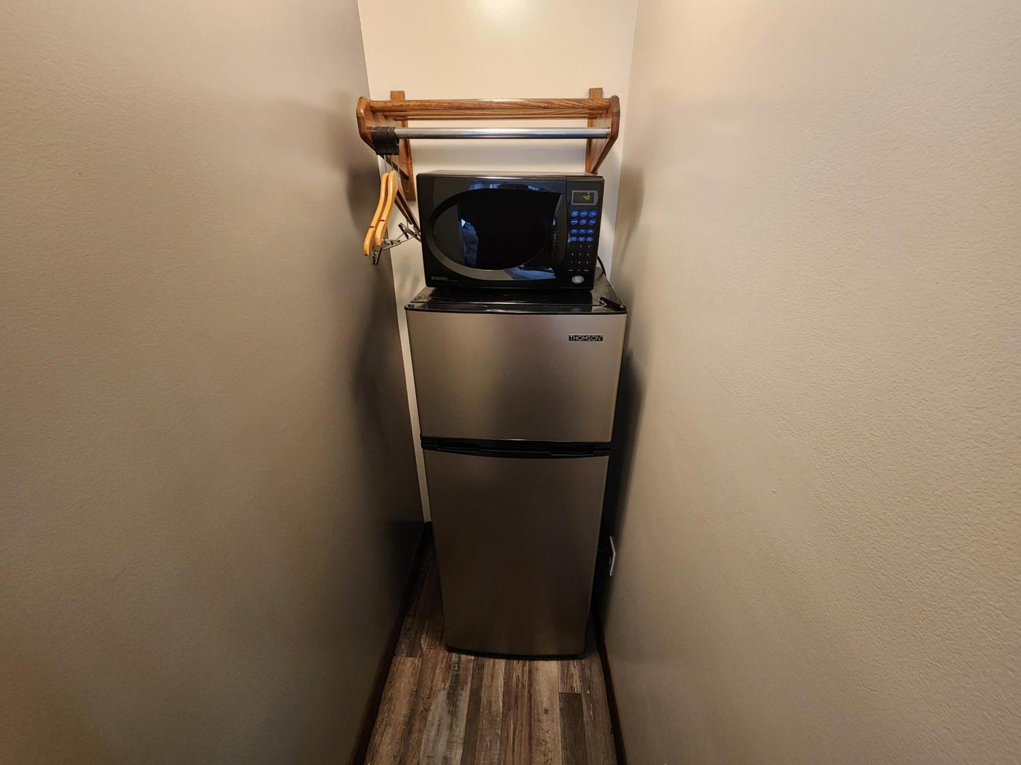 Jefferson Hills Motel Clairton Room photo